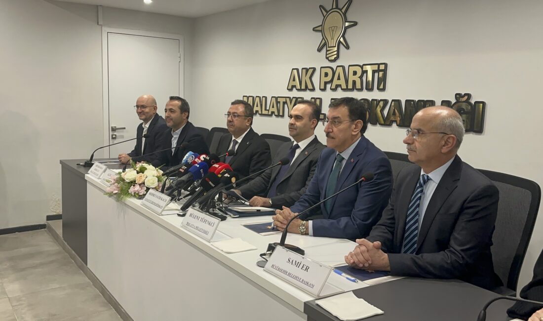 Bakan Kacır: Malatya’da 29 Milyar Liralık Yatırımın Ve 22 Bin 835 İstihdamın Önünü Açtık Sanayi ve Teknoloji Bakanı Mehmet Fatih Kacır, Malatya’da deprem sonrası