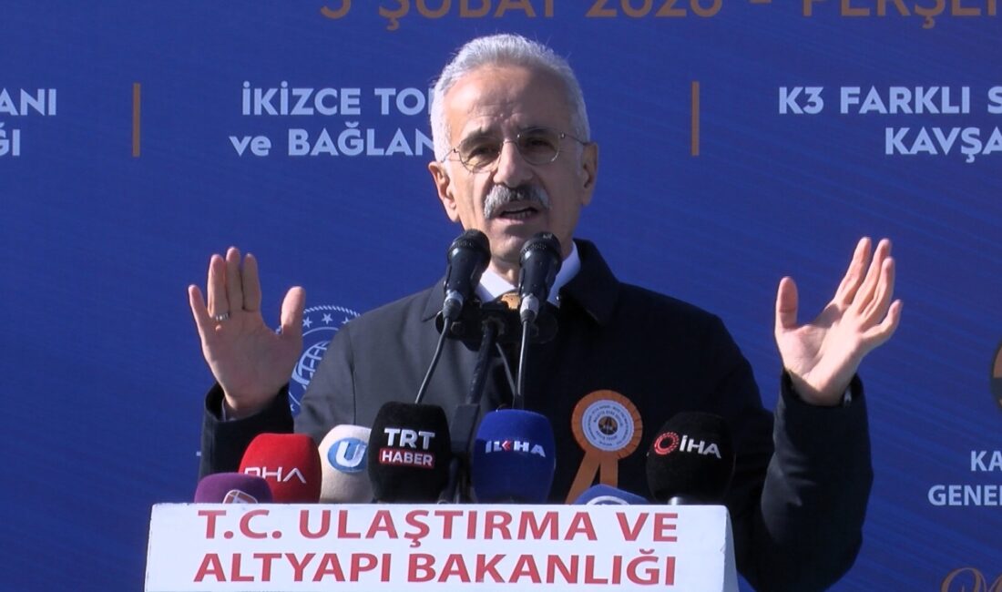 Uraloğlu: Malatya-Narlı Yüksek Hızlı Demiryolu Projesi Yatırım Programına Alındı Ulaştırma ve Altyapı Bakanı Abdulkadir Uraloğlu, Malatya-Narlı yüksek hızlı demiryolu