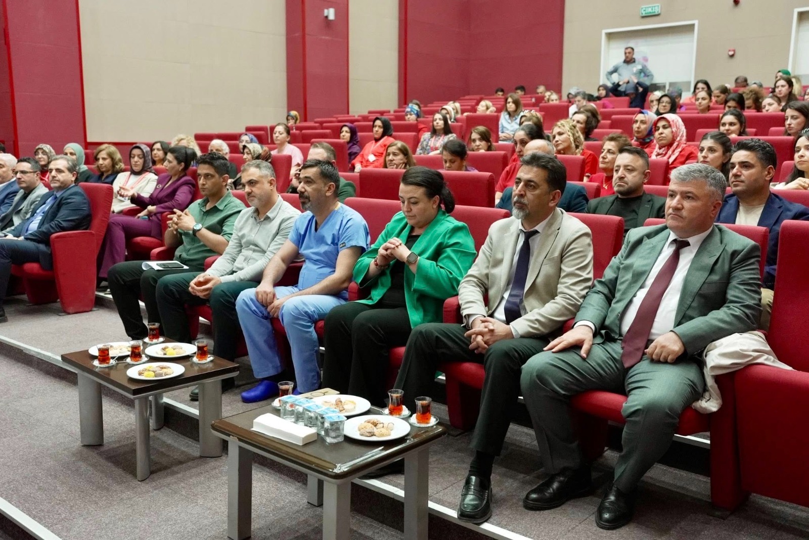 Malatya Eğitim ve Araştırma Hastanesi’nde Ebeler Haftası Etkinliği Malatya’da Ebeler