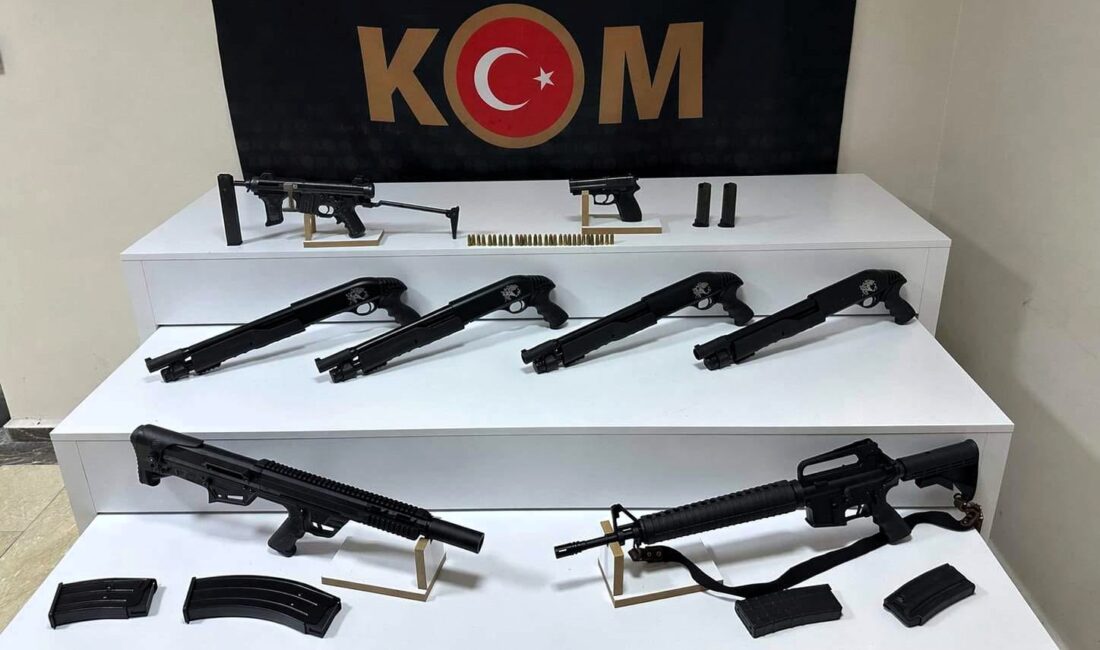 Elazığ İl Emniyet Müdürlüğü ekiplerince silah ticaretinin önlenmesine yönelik düzenlenen