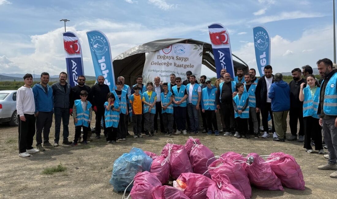 Malatya’nın Kale ilçesinde “Doğaya Saygı, Geleceğe Temizlik” etkinliği kapsamında kıyı