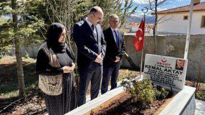 Doğanşehir Kaymakamı Ahmet Fatih Sungur, şehit Kemal Aktay’ın yıl dönümünde