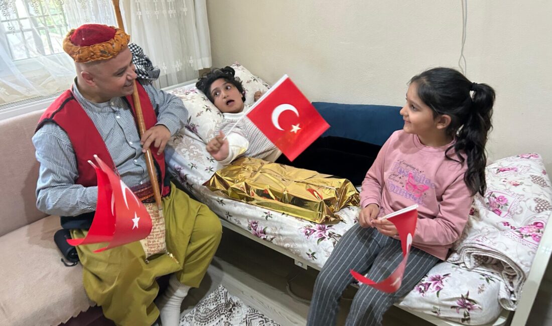 Malatya’da tiyatro sanatçısı Ömer Konakçı, 23 Nisan Ulusal Egemenlik ve