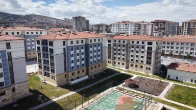 Malatya Valisi Seddar Yavuz, Battalgazi Yıldızdepe’de rezerv alan projelerinde 727