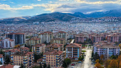 Malatya’da hafta sonu gök gürültülü sağanak yağışlar beklenirken, sıcaklıklar 9