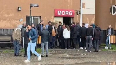 Diyarbakır’ın Ergani ilçesinde bir ilkokulun bahçesine yıldırım düşmesi sonucu 2