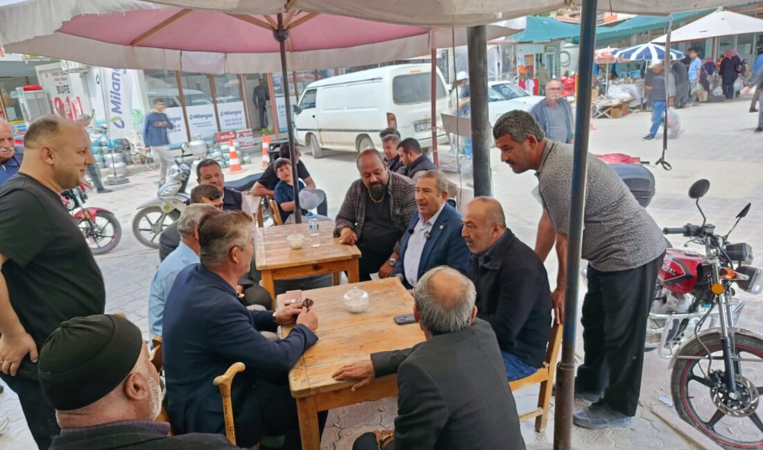 Başkan Bozkurt’tan Bayram Öncesi Esnaf Ziyareti Darende Belediye Başkanı Alican Bozkurt, Kurban Bayramı öncesi ilçe çarşısında