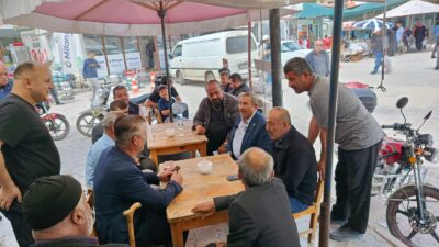 Başkan Bozkurt’tan Bayram Öncesi Esnaf Ziyareti Darende Belediye Başkanı Alican Bozkurt, Kurban Bayramı öncesi ilçe çarşısında