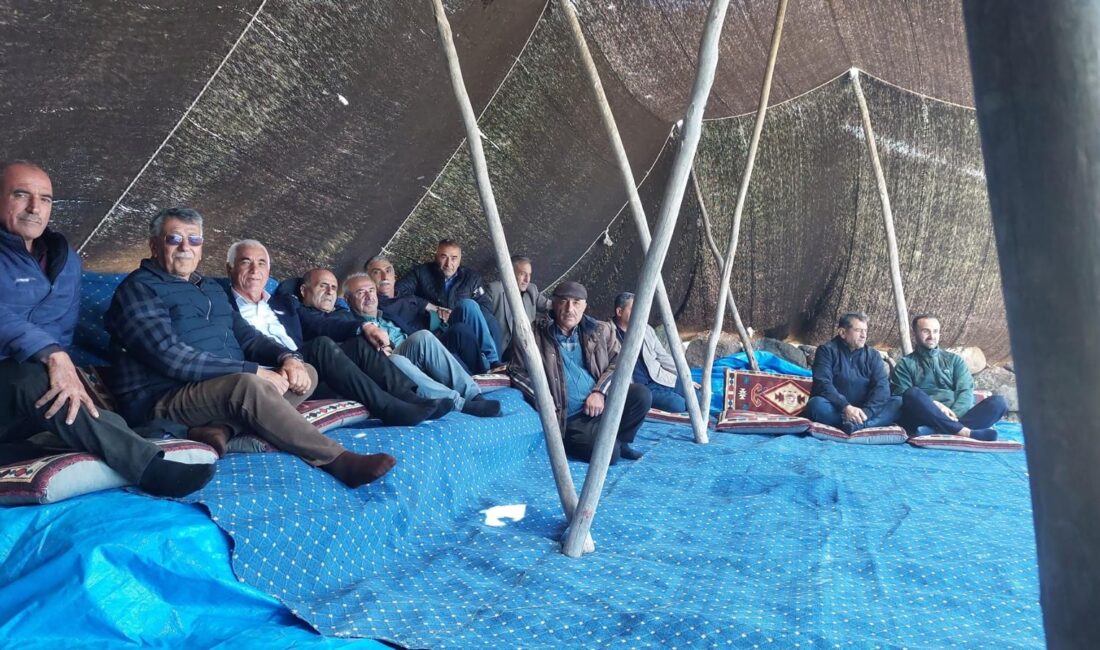 Malatya’nın 2 bin 500 metre rakımlı Yamadağı’nda düzenlenen istişare toplantısında