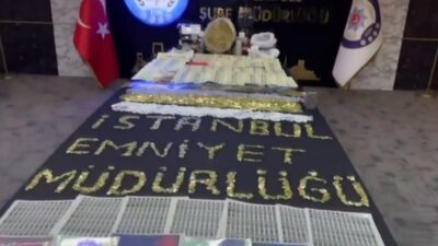 İstanbul’da Dev Sahte Para Ve Altın Operasyonu İstanbul’da düzenlenen operasyonda 660 bin 800 dolar ve 71 bin