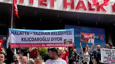 Kılıçdaroğlu’na Malatya’dan Destek Çıkarması CHP Genel Merkezi’nde bugün düzenlenecek bayramlaşma programı öncesi Malatya’dan çok