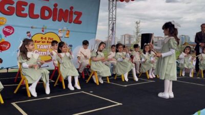 Malatya’da düzenlenen Aile-Çocuk Buluşması kapsamında başlayan etkinlikte, 4-6 yaş Kur’an