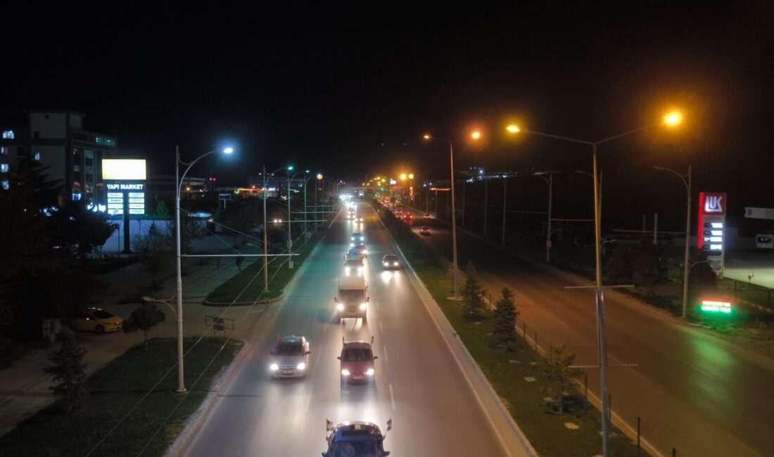 Malatya’da Kudüs Kardeşlik Platformu öncülüğünde düzenlenen araç konvoyunda, Sumud Filosu’na