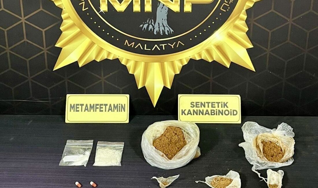 Malatya’da polis ekiplerince sokak satıcılarına yönelik düzenlenen narkotik operasyonunda 3
