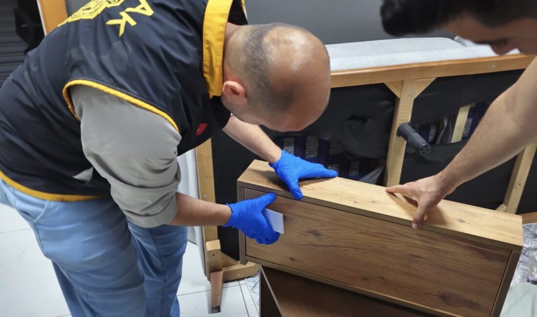 Masaj Salonlarına Fuhuş Operasyonu: 8 İş Yeri Mühürlendi Malatya’da fuhşa teşvik, aracılık ve yer temini suçlarına yönelik düzenlenen