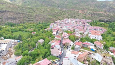 Pütürge Merkezde Sıcak Asfalt Çalışması Tamamlandı Malatya Büyükşehir Belediyesi, Pütürge ilçe merkezinde yürüttüğü sıcak asfalt çalışmalarını