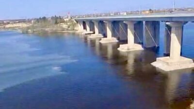 Malatya’da, Tohma Çayı üzerinde ortaya çıkan kirlilik görüntüleri endişe yarattı.