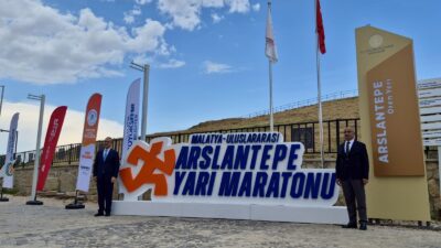 Arslantepe Yarı Maratonu İle Malatya Dünyaya Açılıyor Malatya’da yarın gerçekleştirilecek Uluslararası Arslantepe Yarı Maratonu öncesinde UNESCO Dünya