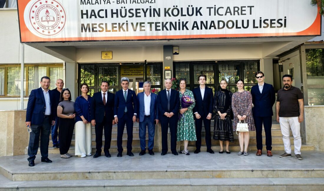 İsviçre’de yaşayan iş insanı İbrahim Kölük ve ailesi, Malatya’da yaptırdıkları