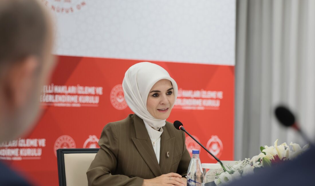 Bakan Göktaş: Yapay Zeka ile Engelli Bireylerin Hayatını Kolaylaştıracak Politikalar Geliştiriyoruz Aile ve Sosyal Hizmetler Bakanı Mahinur Özdemir Göktaş, Engelli Hakları
