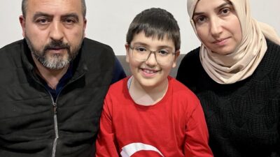 SMA Tip-3 hastası 8 yaşındaki Halil İbrahim Çoban, arkadaşları gibi