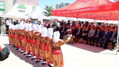 Malatya’da Hayat Boyu Öğrenme Haftası kapsamında düzenlenen şenliklerde, 29 bin
