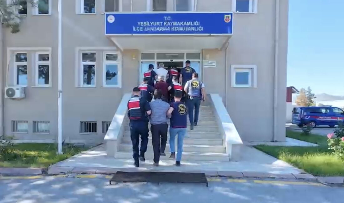 Malatya’da Jandarma Suç Araştırma Timleri (JASAT) tarafından düzenlenen operasyonda, haklarında