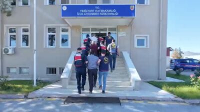 Malatya’da Jandarma Suç Araştırma Timleri (JASAT) tarafından düzenlenen operasyonda, haklarında