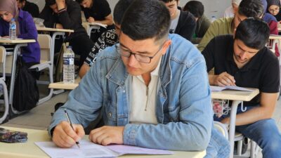 Malatya Büyükşehir Belediyesi tarafından düzenlenen ücretsiz YKS hazırlık kurslarından 2025-2026