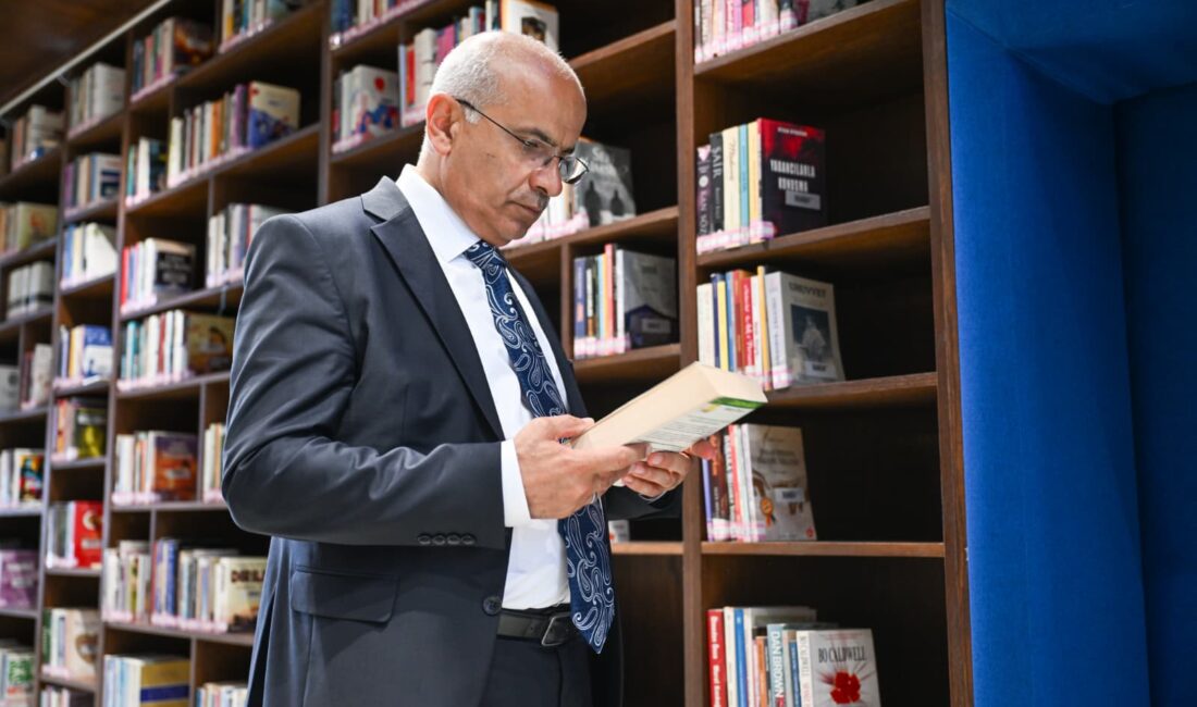 Malatya’da Bölgenin En Büyük Kütüphanesi Perşembe Günü Hizmete Açılıyor Malatya Büyükşehir Belediye Başkanı Sami Er, Büyükşehir Belediyesi