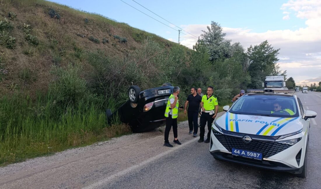 Doğanşehir ilçesine bağlı Sürgü Mahallesi’nde kontrolden çıkarak devrilen otomobilin sürücüsü