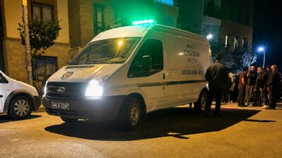 Malatya’nın Battalgazi ilçesinde kendisinden haber alınamayan 66 yaşındaki kadın, evinde