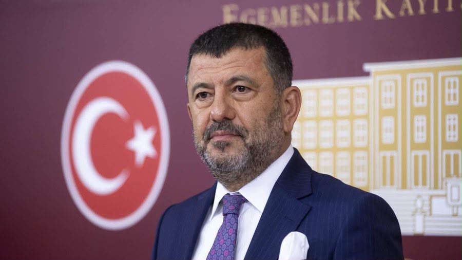 Milletvekili Veli Ağbaba’nın Ağabeyi Hür Ağbaba Tutuklandı İzmir Büyükşehir Belediyesi iştiraki Egeşehir Yapı’ya yönelik yürütülen “suç örgütü