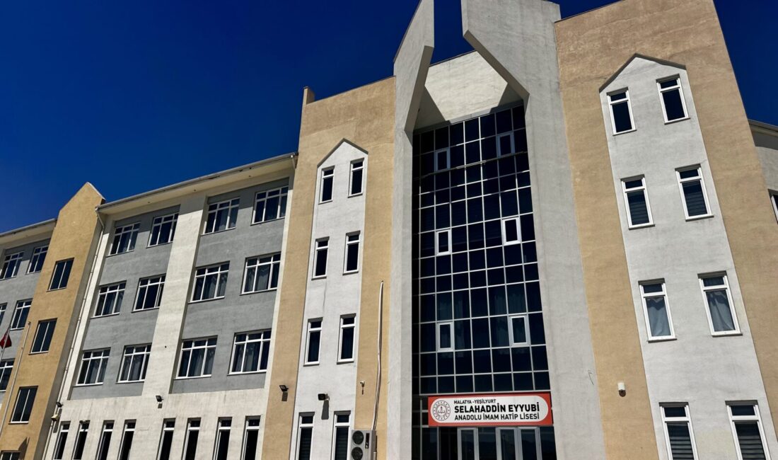 Selahaddin Eyyubi Anadolu İmam Hatip Lisesinden YKS’de Büyük Başarı Selahaddin Eyyubi Anadolu İmam Hatip Lisesi, 2026 YKS yerleştirme sonuçlarında