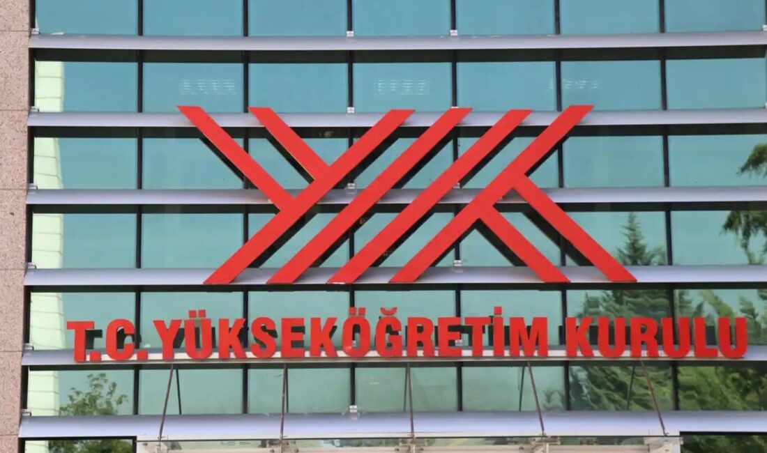 Üniversiteye Dönüş Fırsatı: Öğrenci Affında Başvuru Süresi 4 Ay Yükseköğretimde öğrenci affına ilişkin düzenleme yürürlüğe girdi. Üniversiteyle ilişiği kesilen