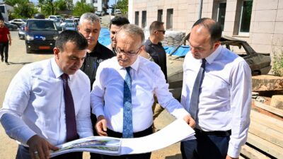 Vali Yavuz Pütürge’de Yatırımları Mercek Altına Aldı Malatya Valisi Seddar Yavuz, Pütürge’de kamu yatırımlarını yerinde inceleyerek devam