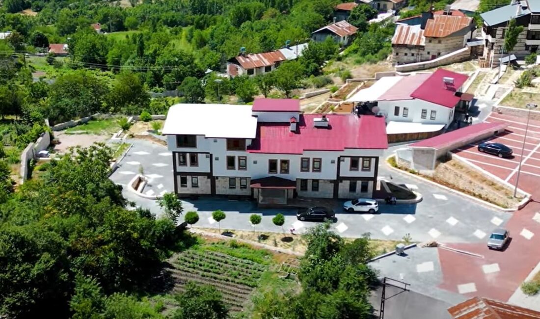 Arapgir’de Şehit Yakınları Ve Gazilere Ücretsiz Konaklama Desteği Malatya’nın Arapgir ilçesinde faaliyet gösteren Serge ve Kaşgaloğlu otelleri, terörle