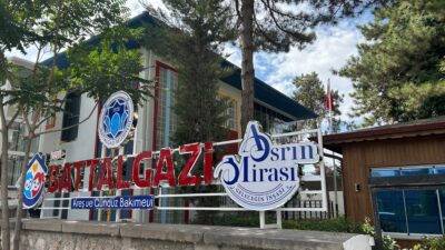 Battalgazi Belediyesi, geçmişte karakol ve makam binası olarak kullanılan yapıyı