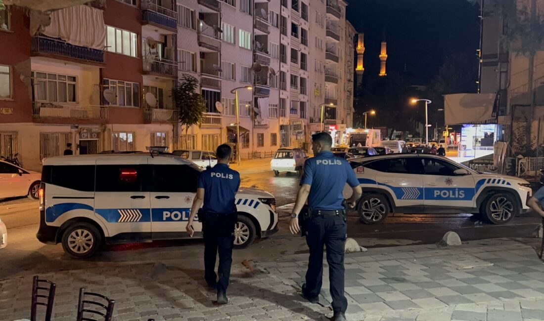 Bıçaklı Saldırının Şüphelisi Yakalandı Malatya’nın Battalgazi ilçesinde tartıştığı kişiyi bıçaklayarak ağır yaralayan şüpheli, polis