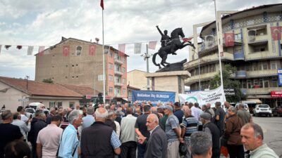 Malatya’nın Hekimhan ilçesinde bir araya gelen vatandaşlar ve çevre platformu