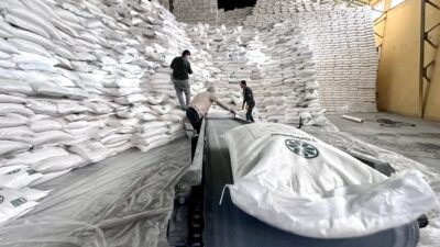 Malatya Şeker Fabrikası’nda 2026-2027 pancar alım kampanyası düzenlenen törenle başladı.