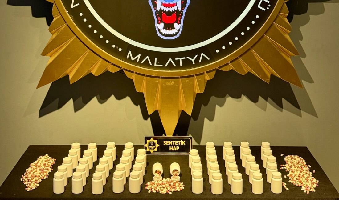 Malatya’da polis ekiplerinin sokak satıcılarına yönelik düzenlediği operasyonda 2 bin