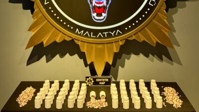 Malatya’da polis ekiplerinin sokak satıcılarına yönelik düzenlediği operasyonda 2 bin