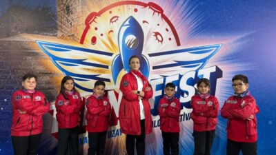 Malatya Kazım Karabekir İlkokulu öğrencilerinin oluşturduğu “Derin Nefes” Takımı, madencilerin