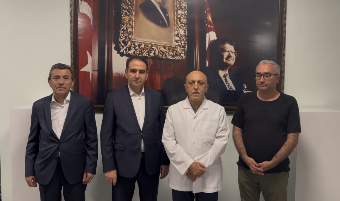 Milletvekili Ağbaba Tedbir Amaçlı Yoğun Bakıma Alındı Malatya’da pazar ziyareti sırasında fenalaşarak hastaneye kaldırılan YENİ Parti Malatya