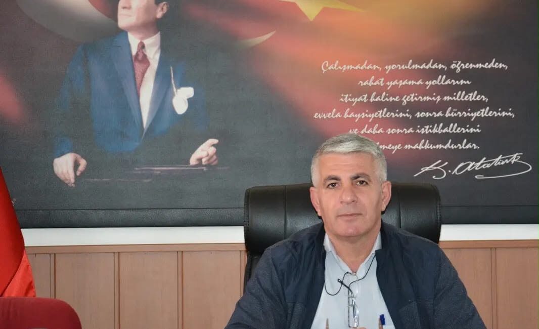 Eğitim çalışanlarının özlük ve mali haklarına ilişkin düzenleme talep eden
