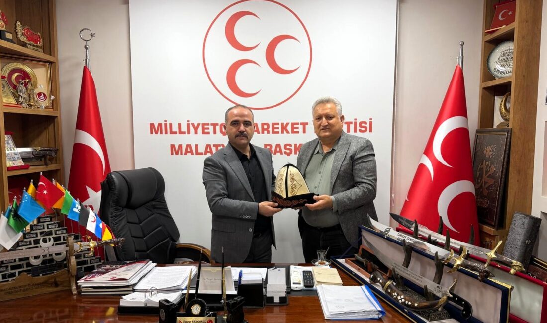 Türk Yolu Birliği’nden MHP İl Başkanı Şengönül’e Ak Kalpaklı Ziyaret Uluslararası Türk Yolu Gazeteciler ve Yazarlar Birliği Genel Başkanı Hamit