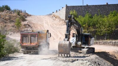 2,5 yılda 3 milyar TL’nin üzerinde ulaşım yatırımı gerçekleştiren Yeşilyurt