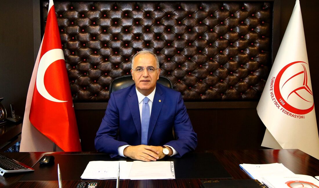 ABP Lideri Yalçın’dan TFF İçin Üstündağ Çağrısı Anadolu Birliği Partisi Genel Başkanı Bedri Yalçın, TFF yönetimine yönelik