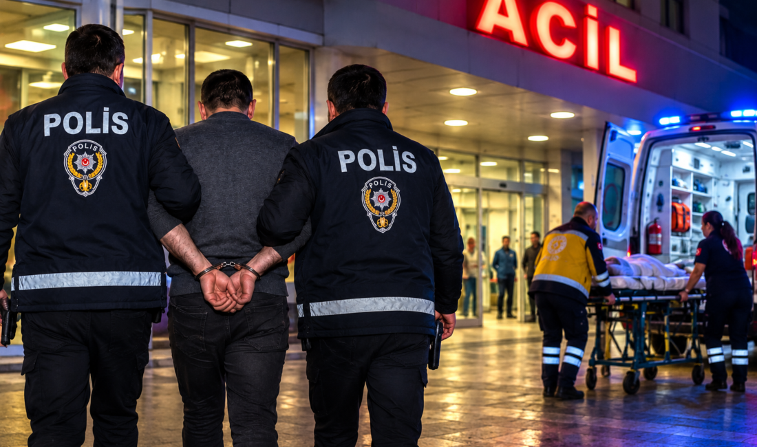 Akçadağ’da Koca Dehşeti: Çocuklarının Gözü Önünde Eşini Vurdu Malatya’nın Akçadağ ilçesinde bir kişi, evde tartıştığı eşini 4 çocuğunun